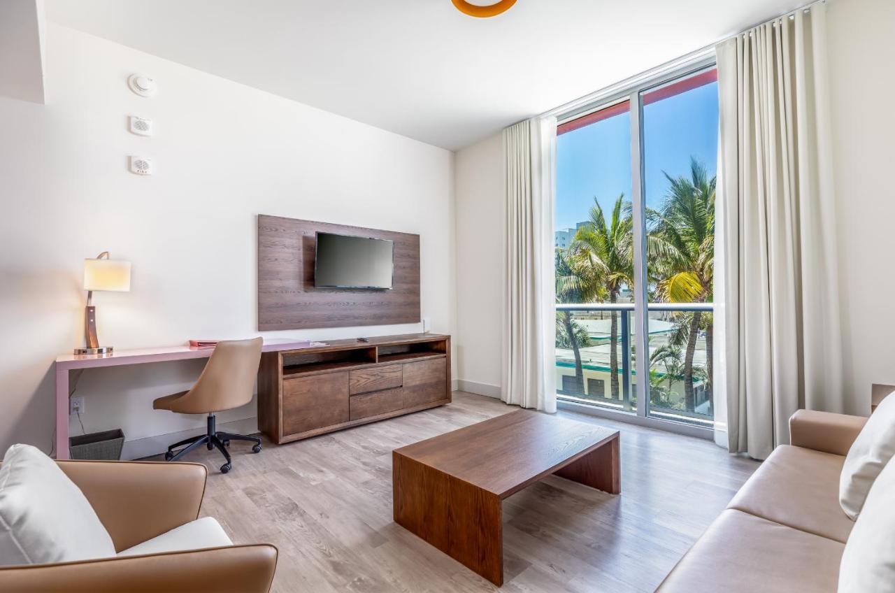 Stylish Private Beach Condo In Hollywood Fl, 3Min Walk To Hollywood Beach Extérieur photo